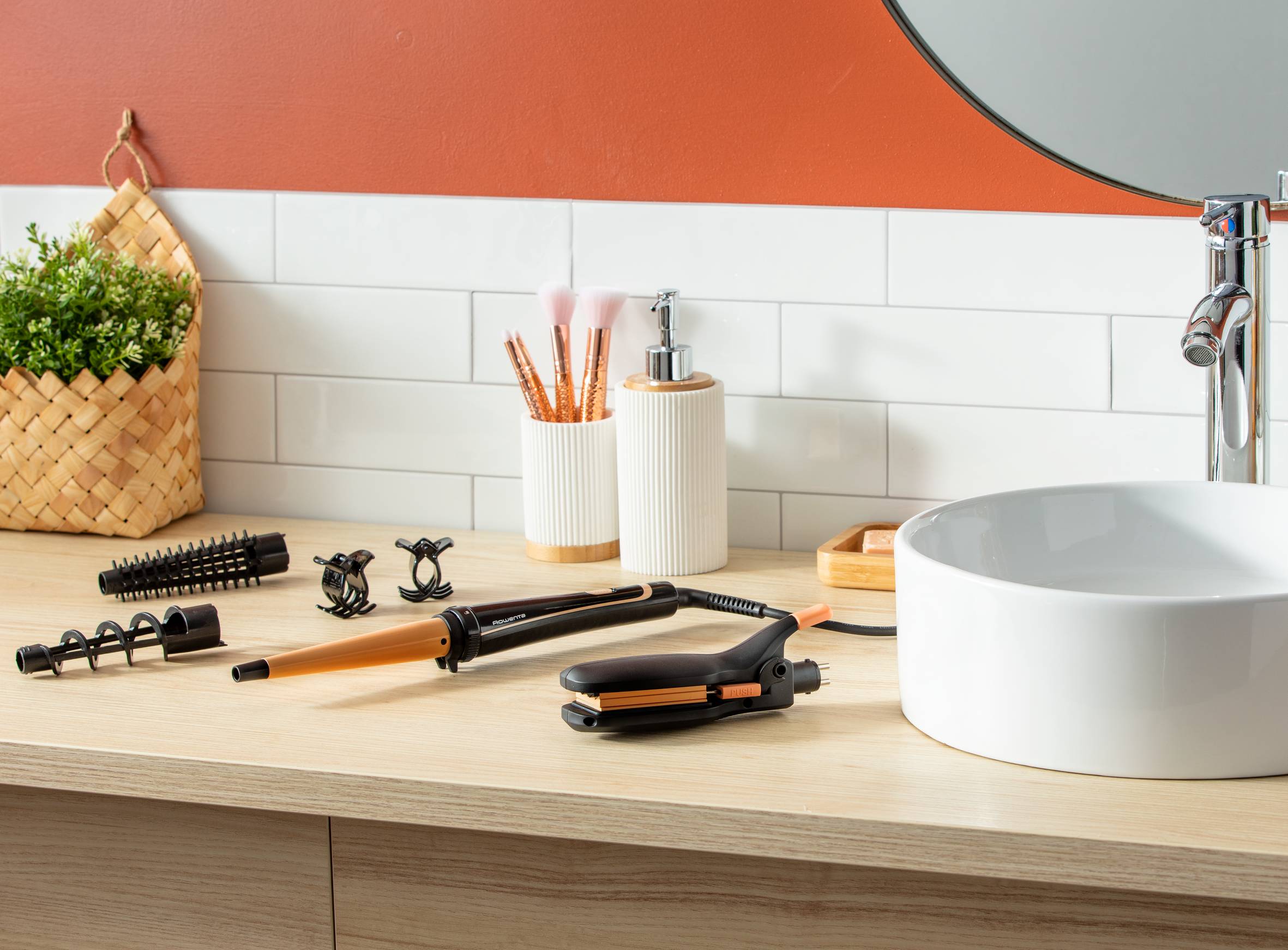 Infinite Looks, Multistyler 14in1, Piastra, Arricciacapelli, Spazzole