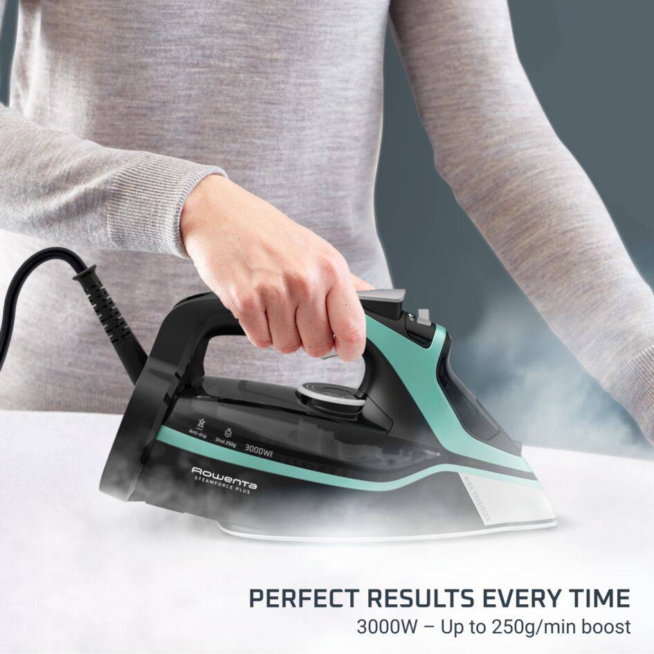 Rowenta SteamForce Plus Steam Iron