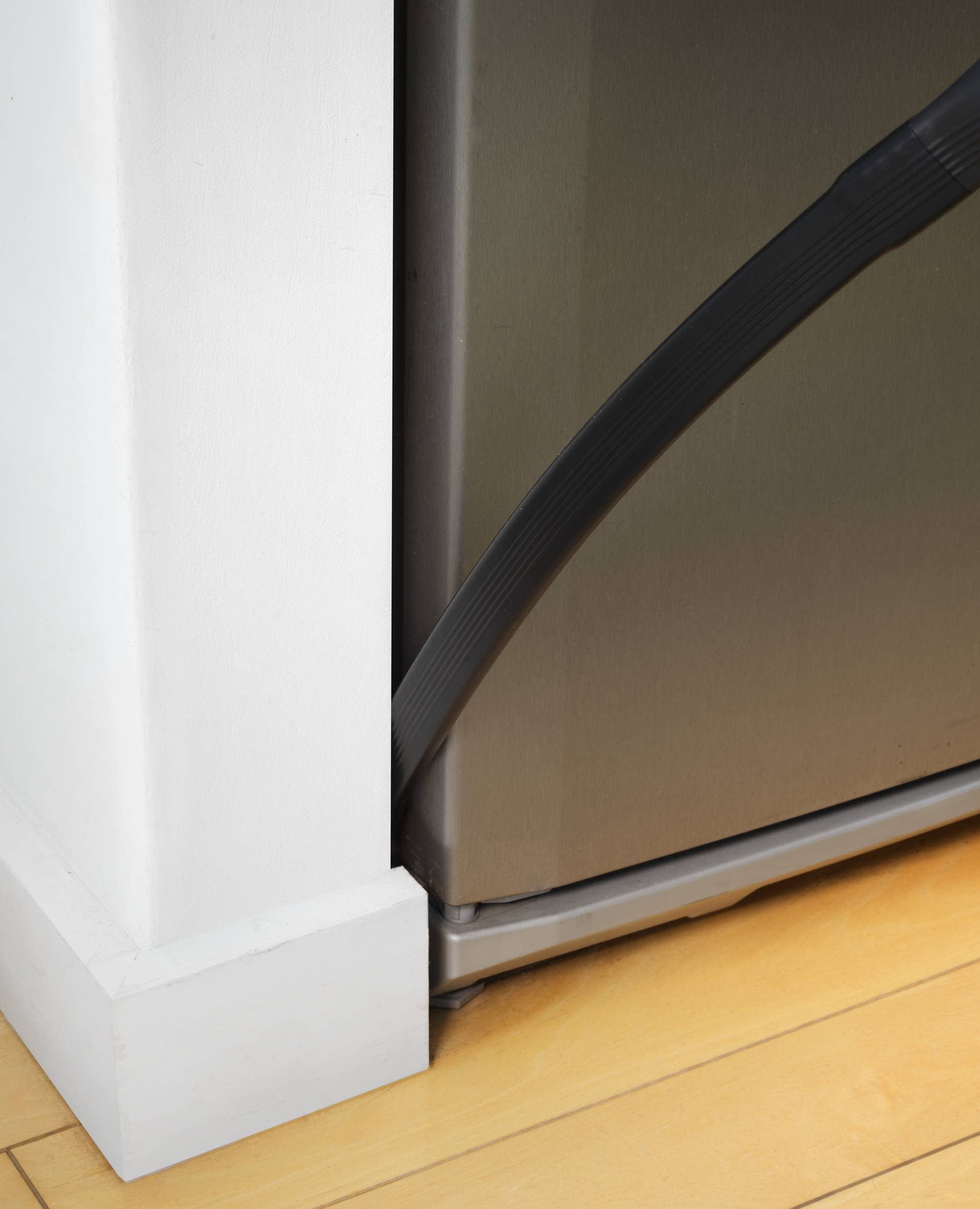 SILENCE FORCE COMPACT RO6370